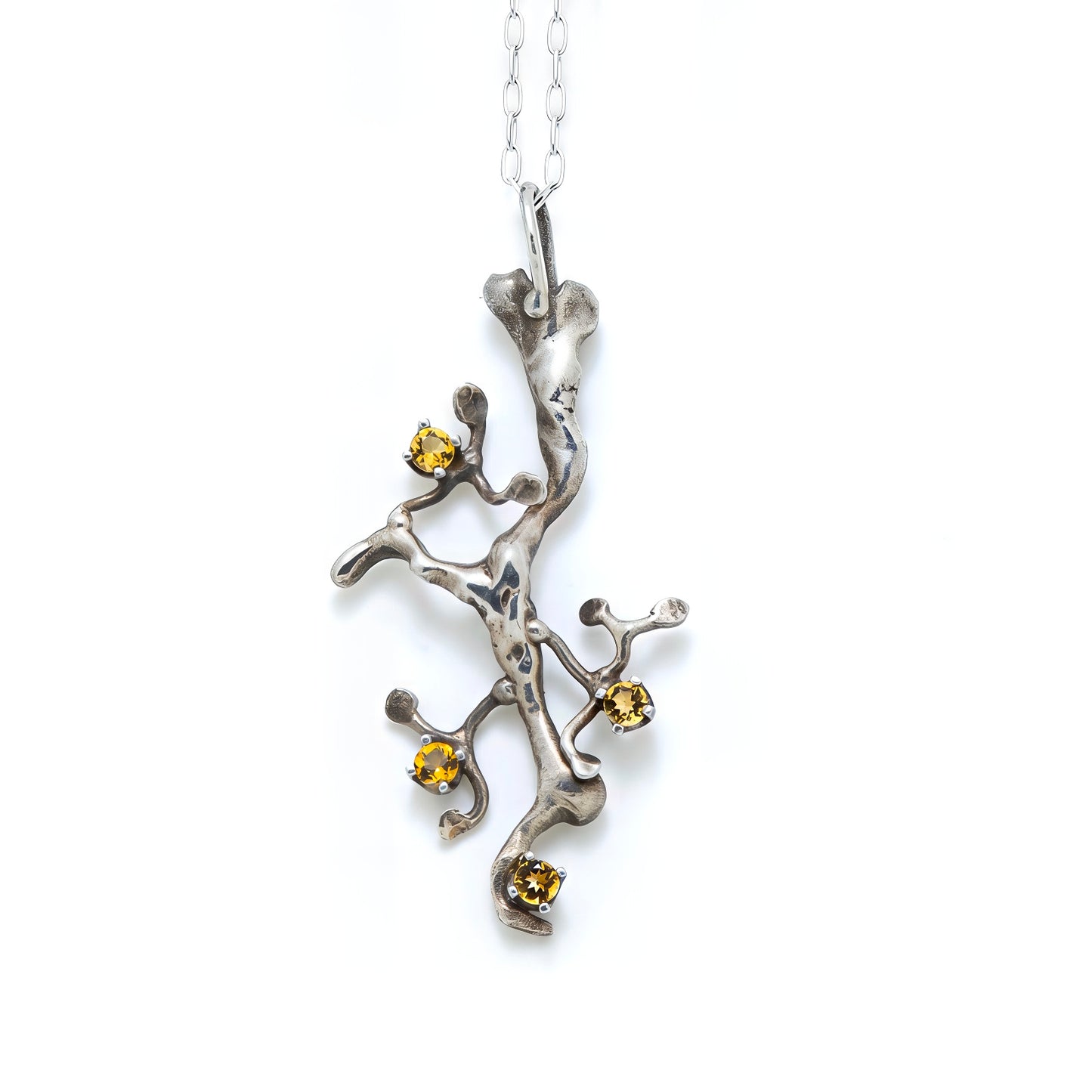 Sterling silver pendant with citrine.